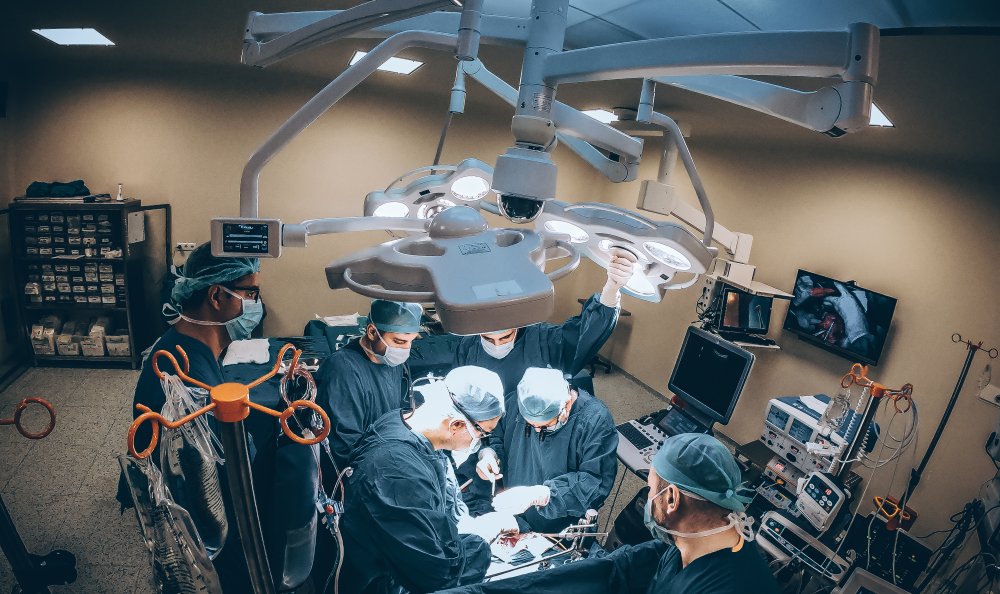 İnönü Üniversitesi Turgut Özal Tıp Merkezi <br> Karaciğer Nakil Enstitüsünü Tanıyalım 